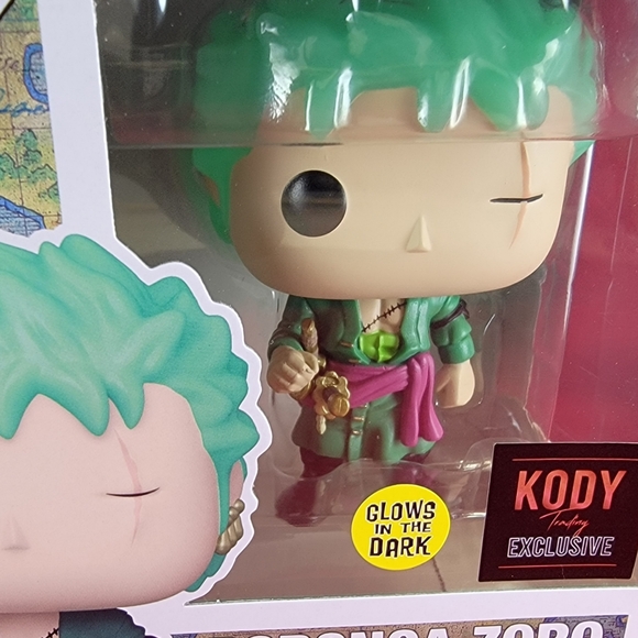 Roronoa Zoro kody exclusive # 327 (nib) with pop protector - Picture 2 of 8
